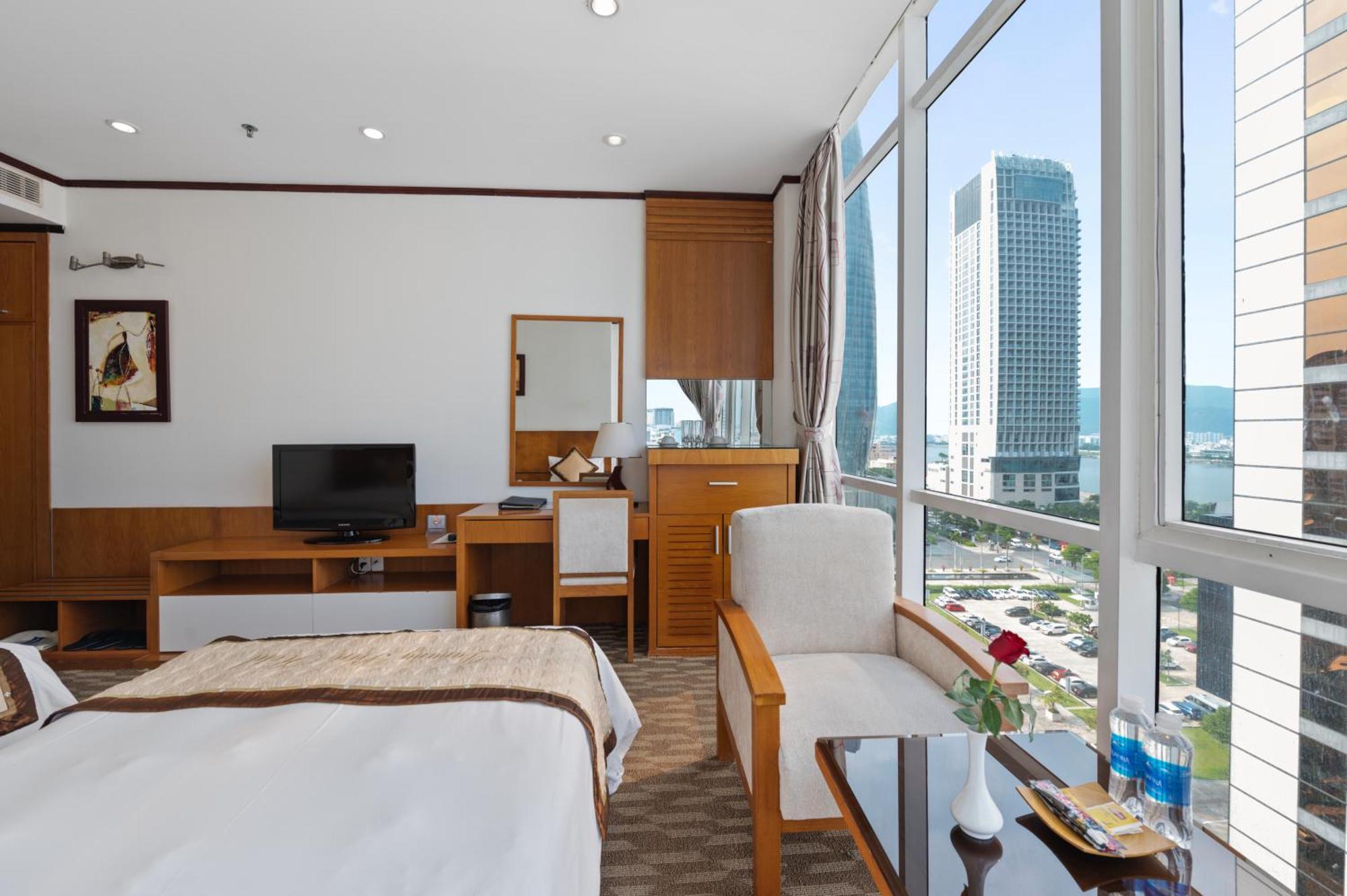 Danang Petro Hotel Eksteriør bilde