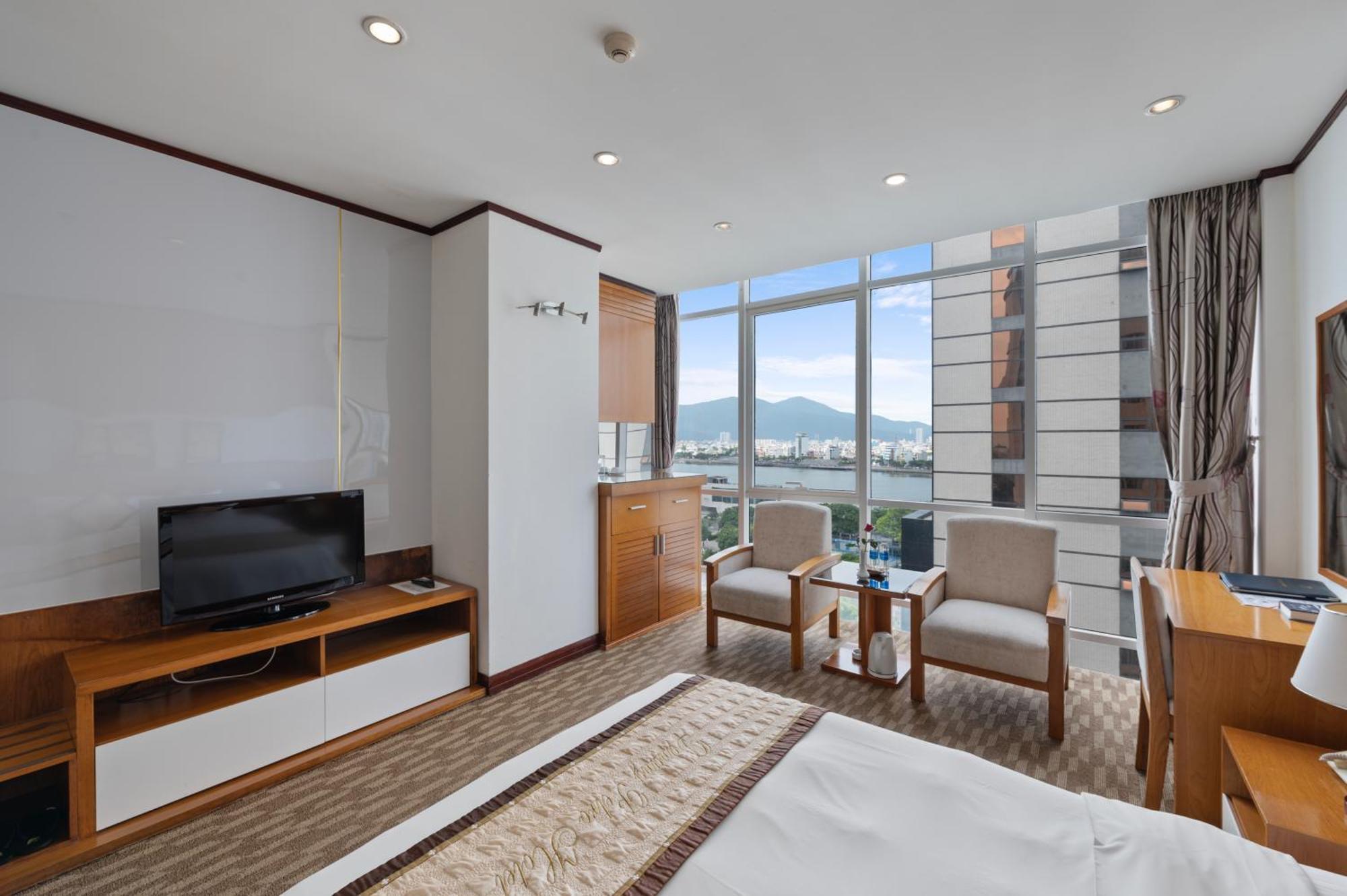 Danang Petro Hotel Eksteriør bilde