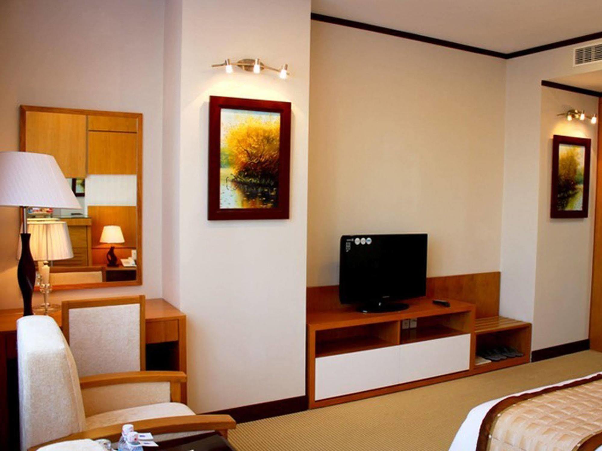 Danang Petro Hotel Eksteriør bilde