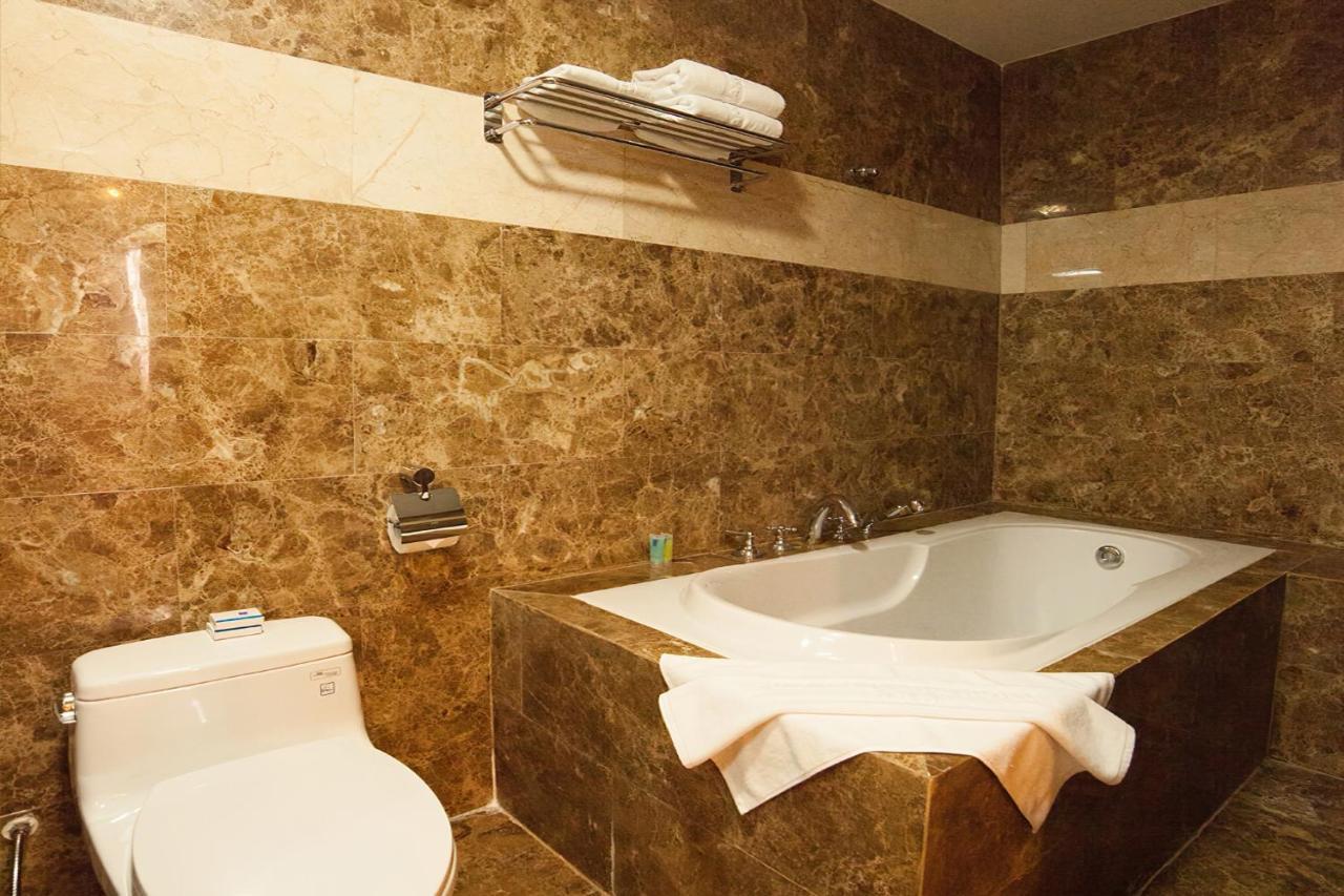 Danang Petro Hotel Eksteriør bilde